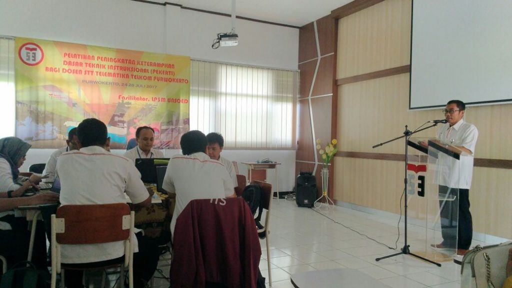 Pelatihan Peningkatan Ketrampilan Dasar Teknik Instruksional (PEKERTI) ST3 Telkom